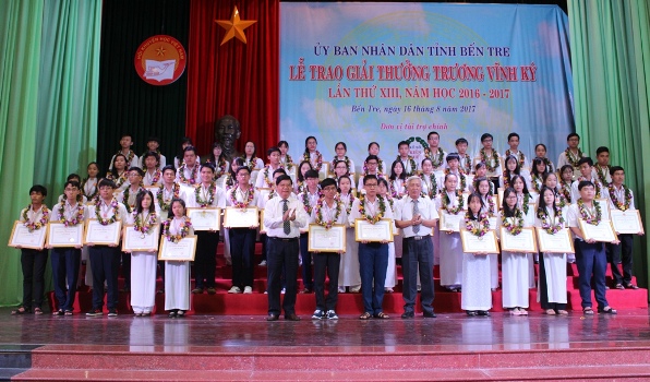 Lễ trao Giải thưởng Trương Vĩnh Ký lần thứ XIII năm 2017